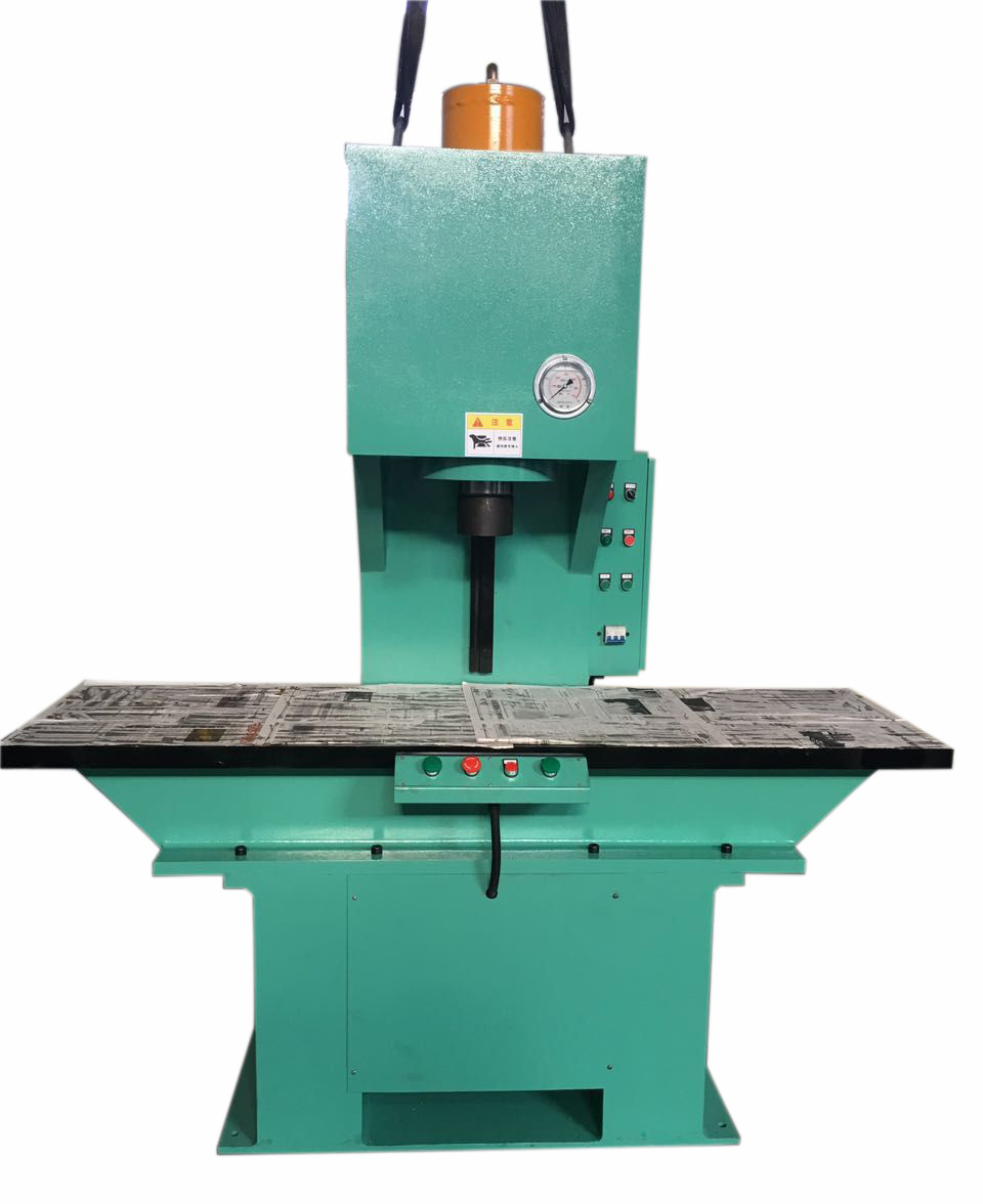 国产亚洲美日韩AV中文字幕无码成人