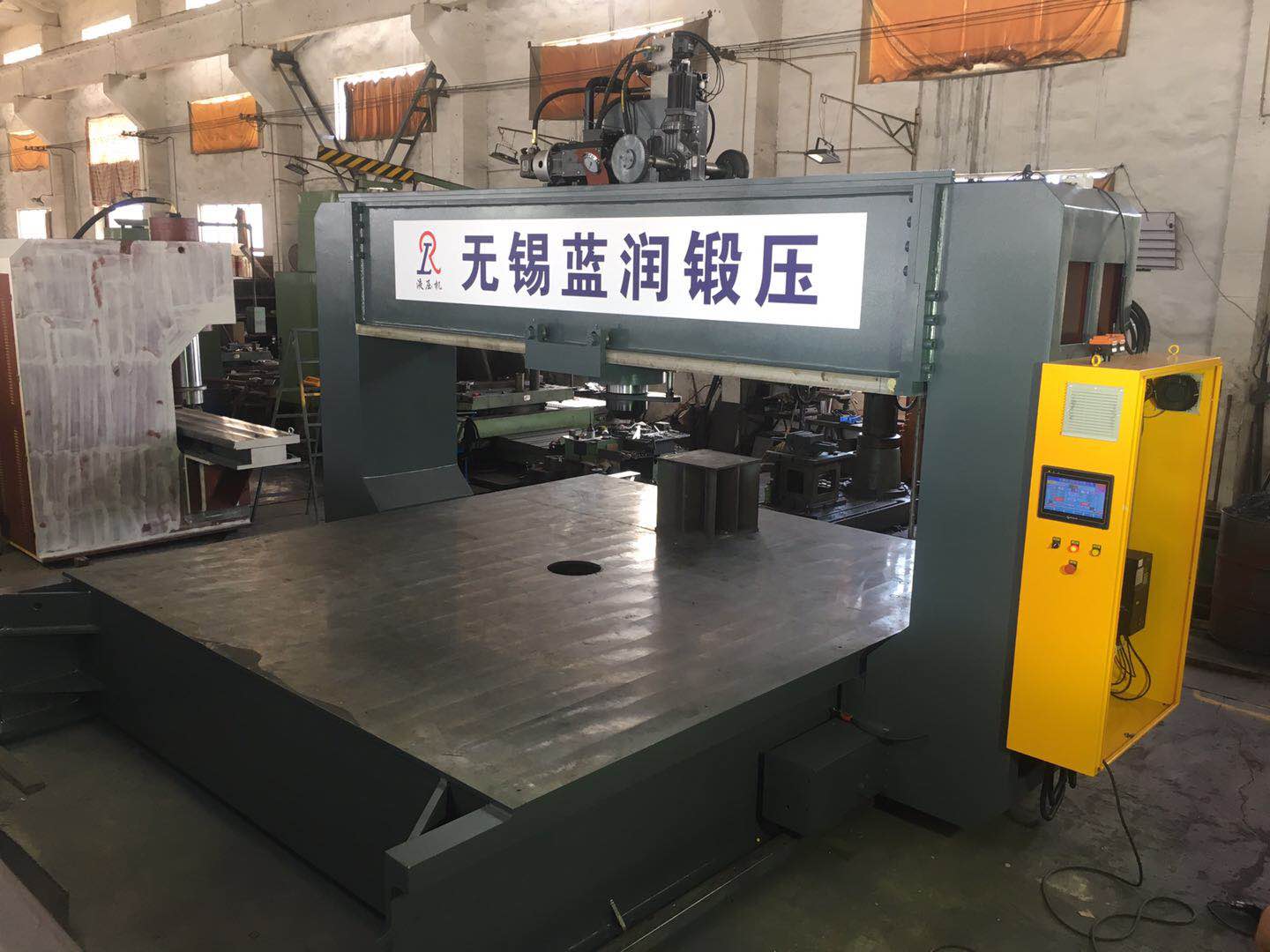 国产亚洲美日韩AV中文字幕无码成人